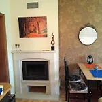 апартамент, студио хрис, лъки 4*