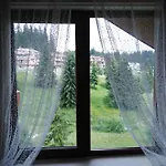 Aparthotel апартамент, студио хрис, лъки