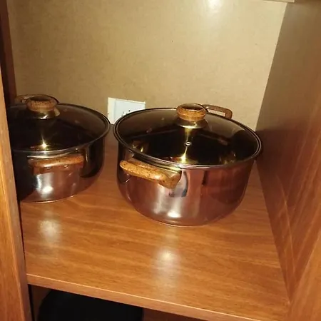 Aparthotel апартамент, студио хрис, лъки