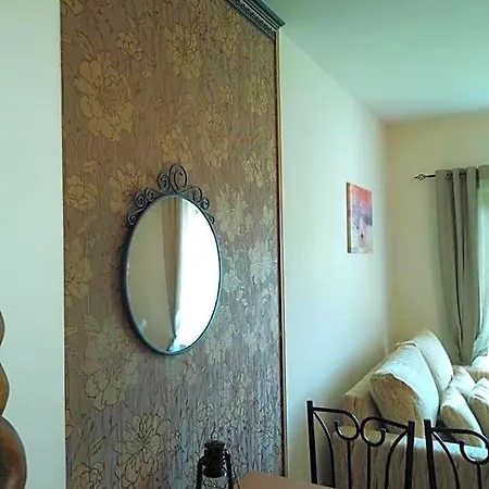 апартамент, студио хрис, лъки Aparthotel 4*