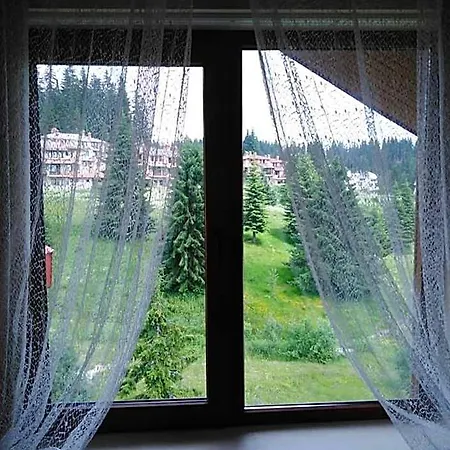 Aparthotel апартамент, студио хрис, лъки 4*