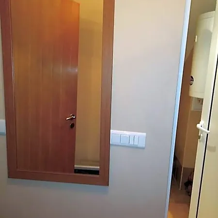 Aparthotel апартамент, студио хрис, лъки 4*